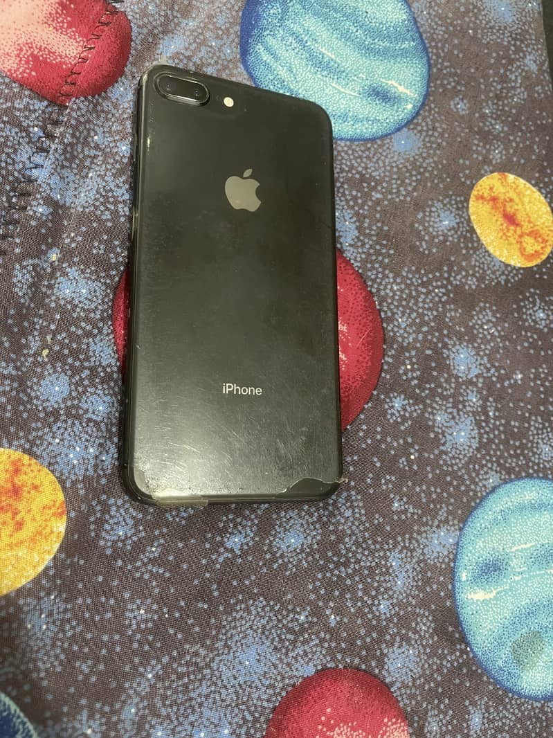 Apple iPhone 8 Plus 7