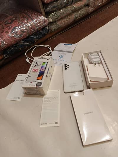 Samsung Mobile A52 with box and accessories FD model