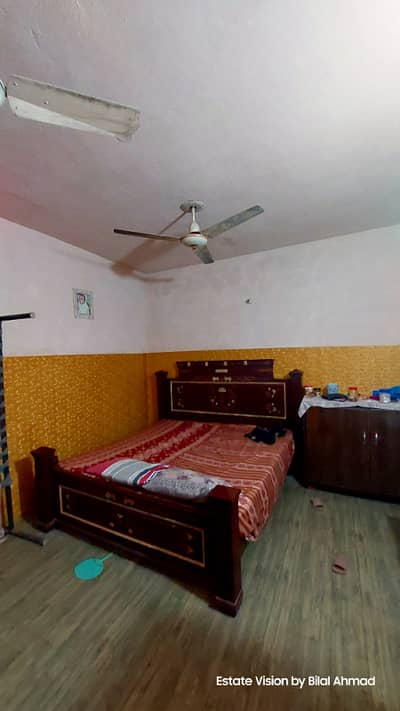 0321 86 10 688 Kam Budget clients k liay 2.5 Marla dairhd story house demand sirf 48 Lac