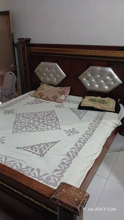 complete bedroom furniture