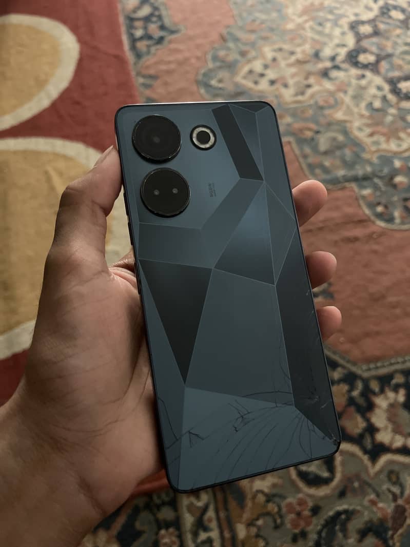 Tecno CAMON 20 0