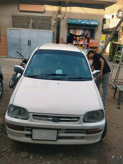 Daihatsu Cuore 2003