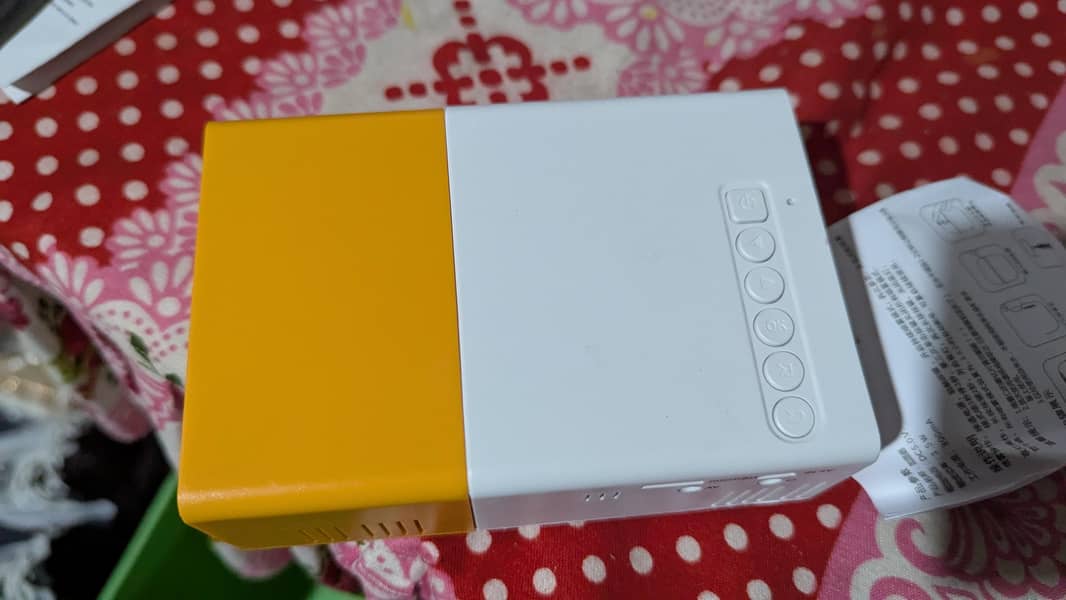 projector 1