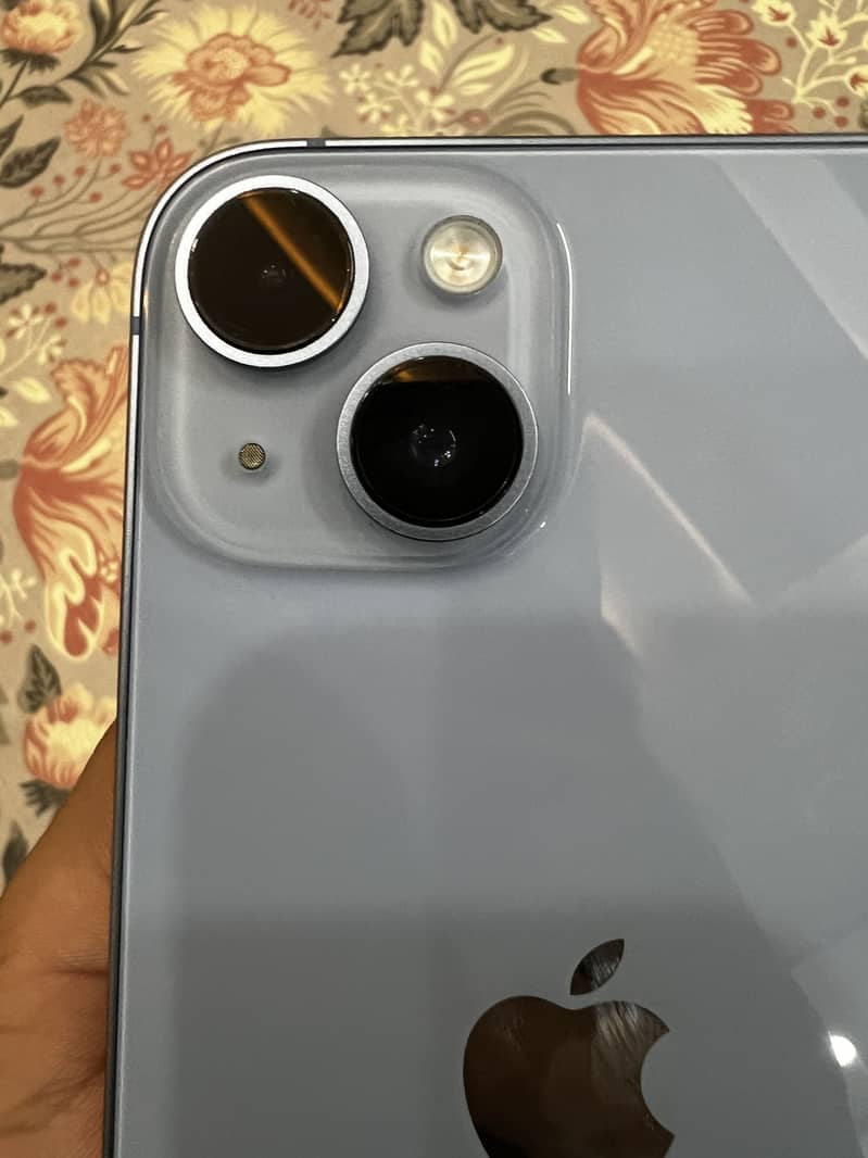 Apple iPhone 14 2