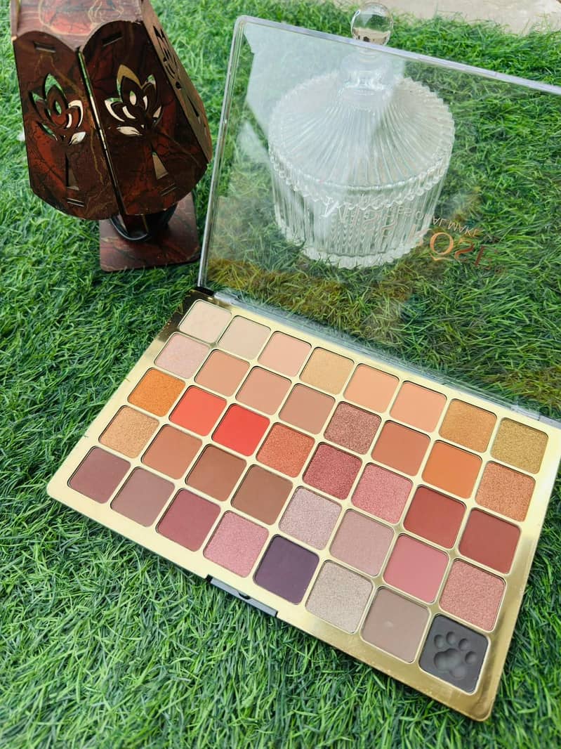 nails and makeup 8