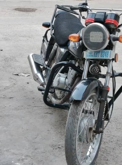 Suzuki Gs 150 self start
