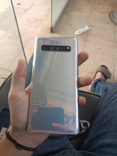 Samsung Mobile S10 5G best phone PTA approved condition 10/9.4