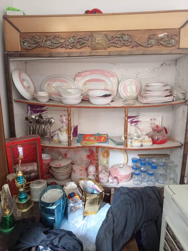 Almari, Show Case, Dressing Table 5