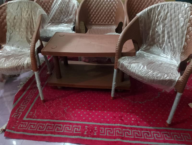 chair table . sofa 0