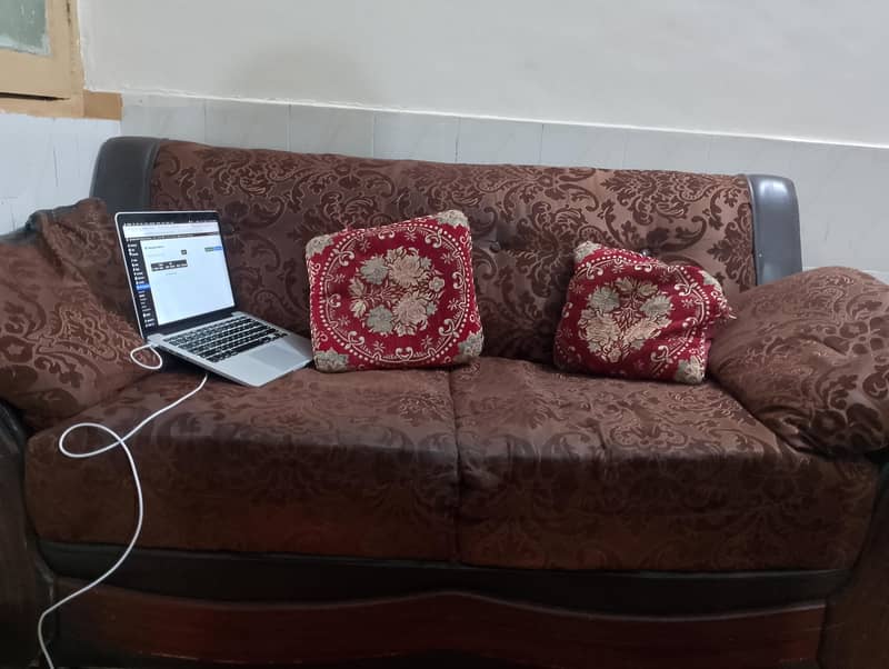 chair table . sofa 10