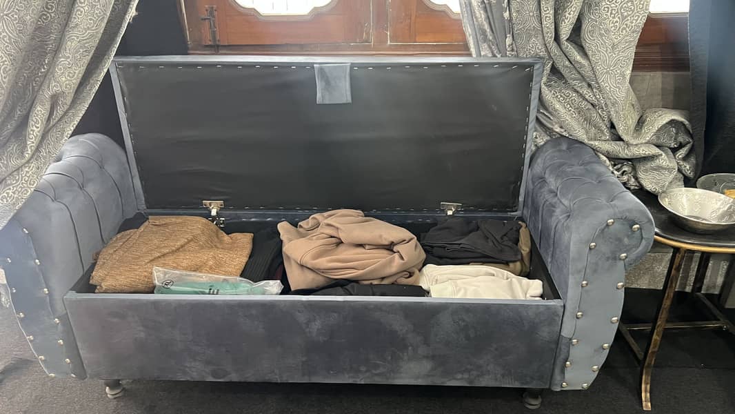 2 seater sofa 4