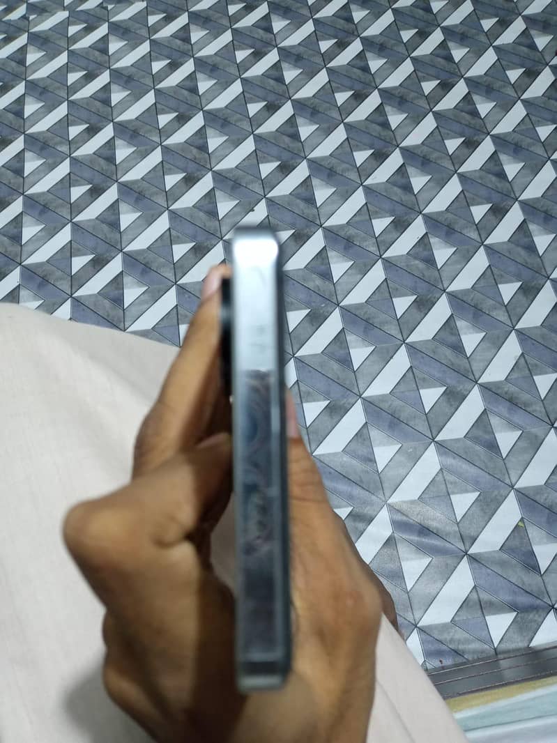 Tecno CAMON 20 4