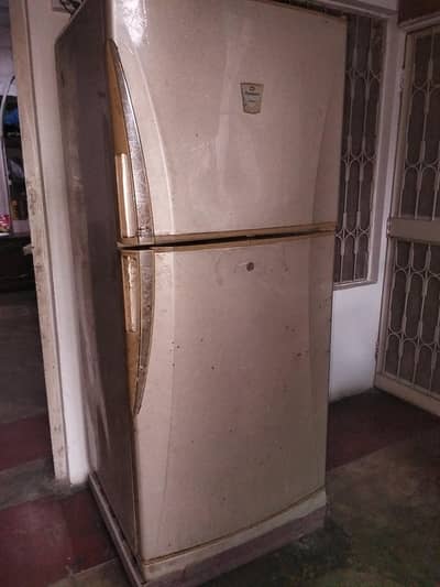 Dawlance 2 door refrigerator