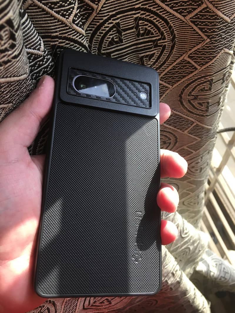Google Pixel 7 4