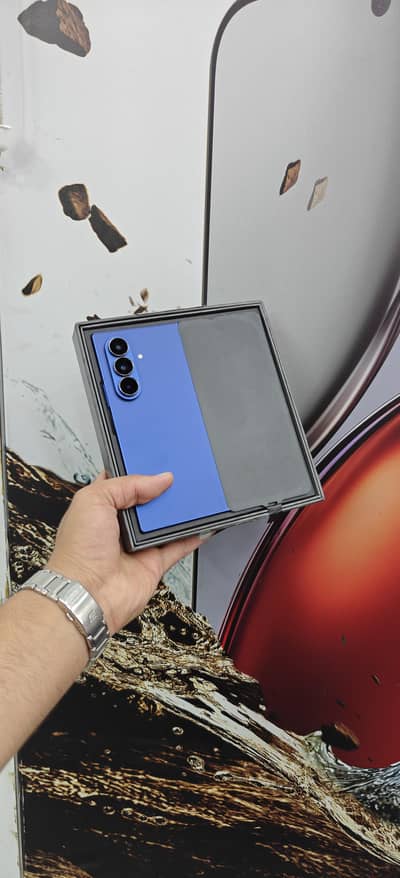 Z Fold 7 Factory Unlocked 12/256GB Non Active