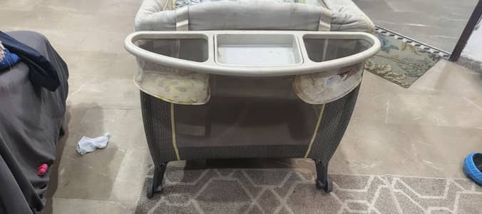 Carter's crib /cot / playard