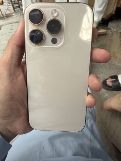 Apple iPhone 16 Pro JV