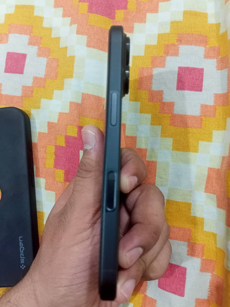 Iphone 16 JV 6