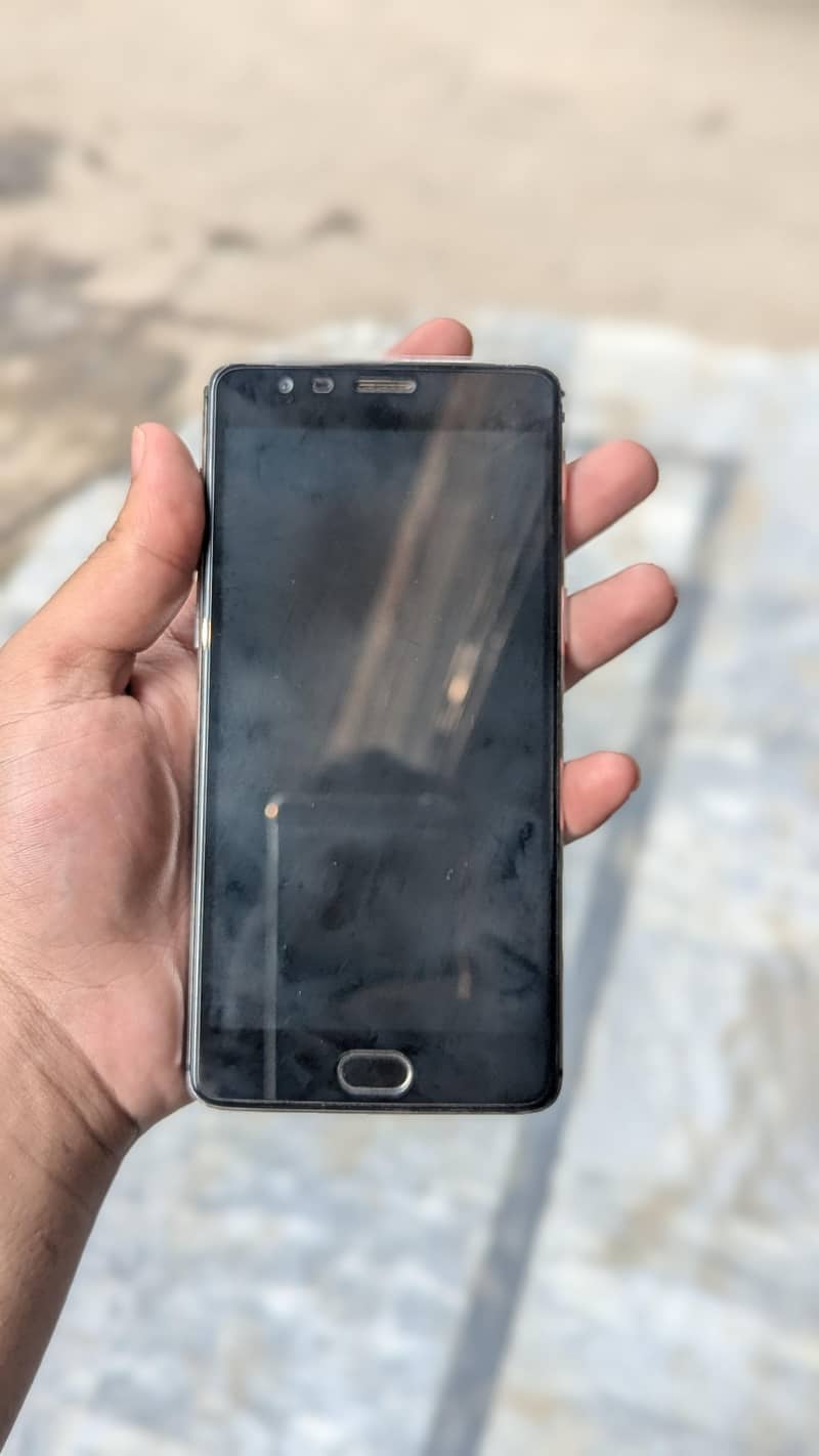 One Plus 3T 1