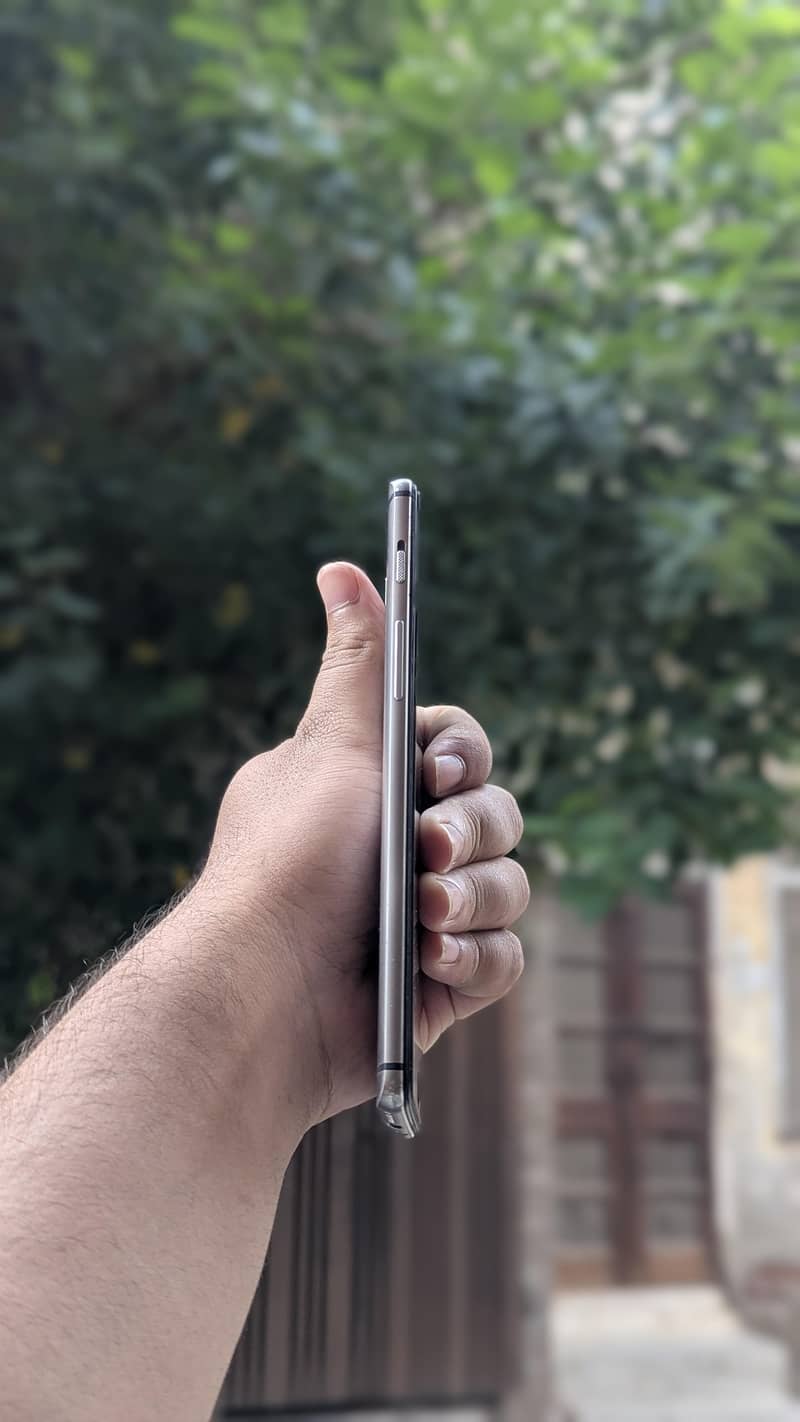 One Plus 3T 4