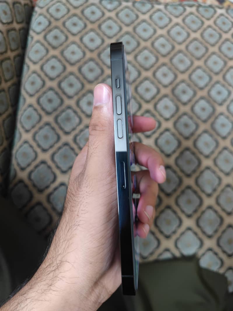 Apple IPhone 14 Pro Max 4