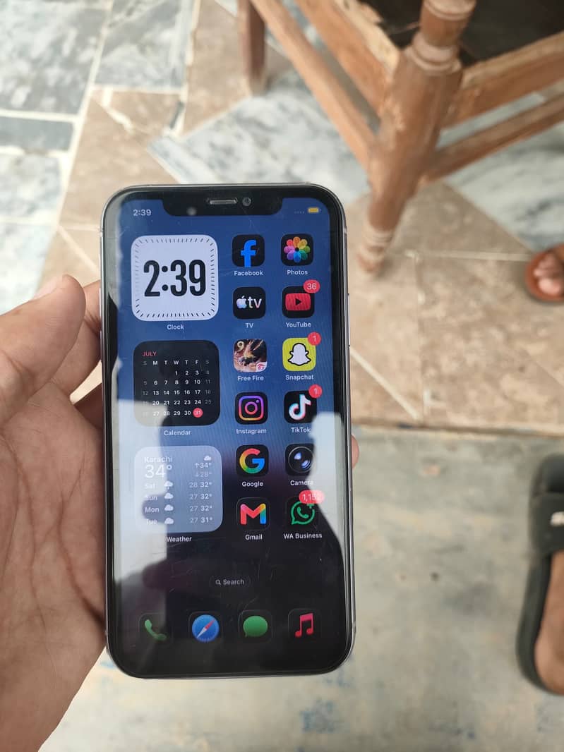 Apple iPhone 11 5
