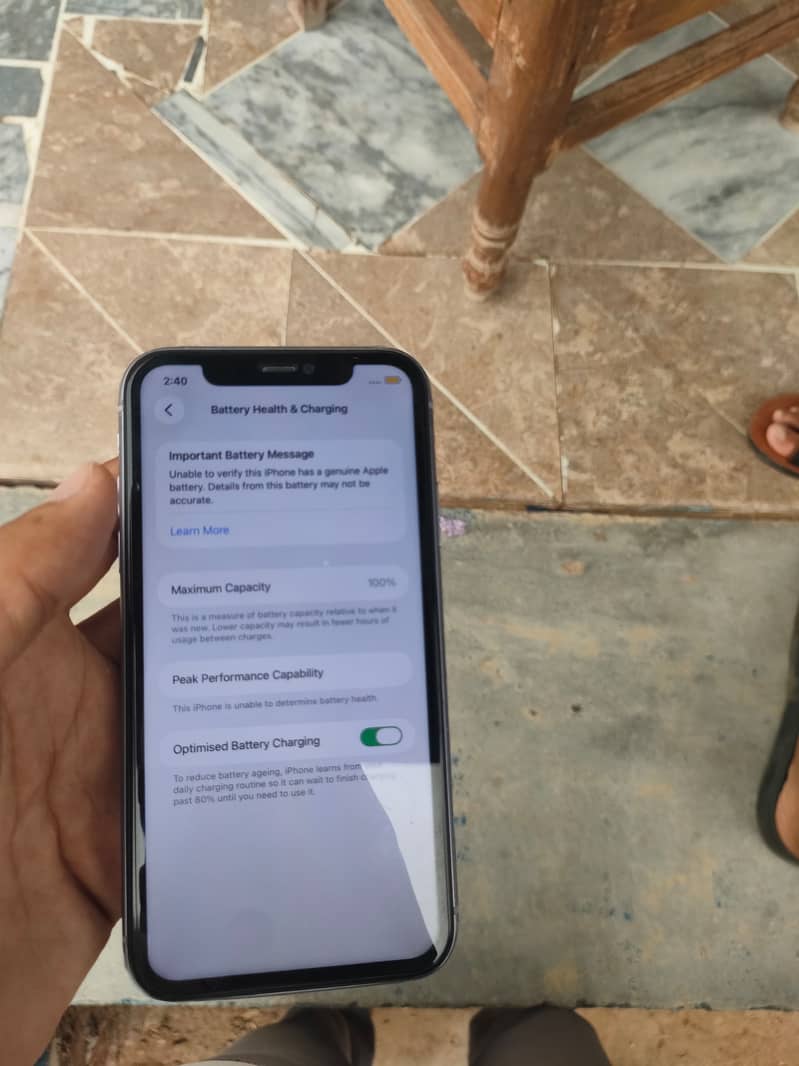Apple iPhone 11 8