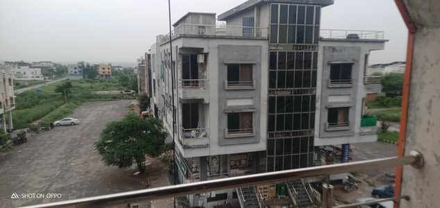 Flat available For Rent Guess water available G16 Islamabad