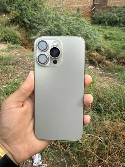 Apple iPhone 15 Pro Max