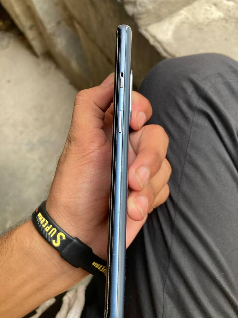 One Plus 8 5