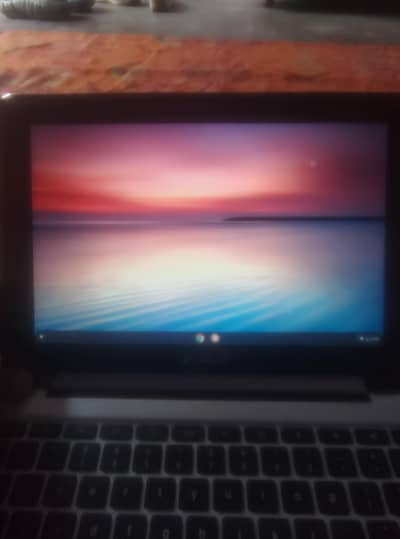 Asus Chromebook 4/16