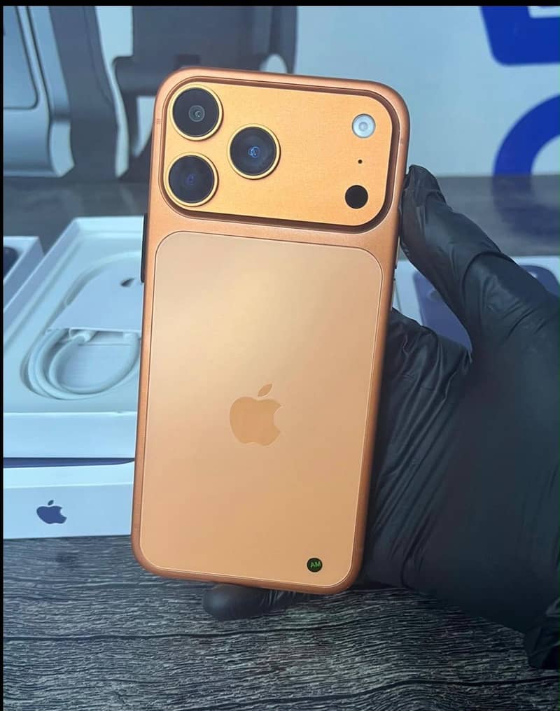 Apple iPhone 17 Pro Max 4