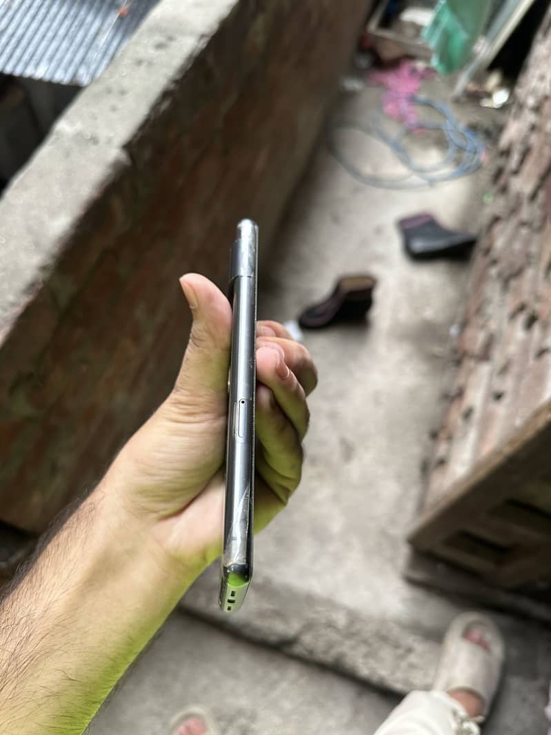 Google Pixel 7 5