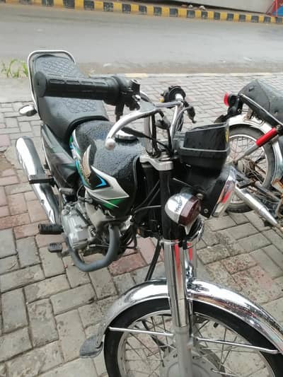 Honda 125 good condition 2023 model