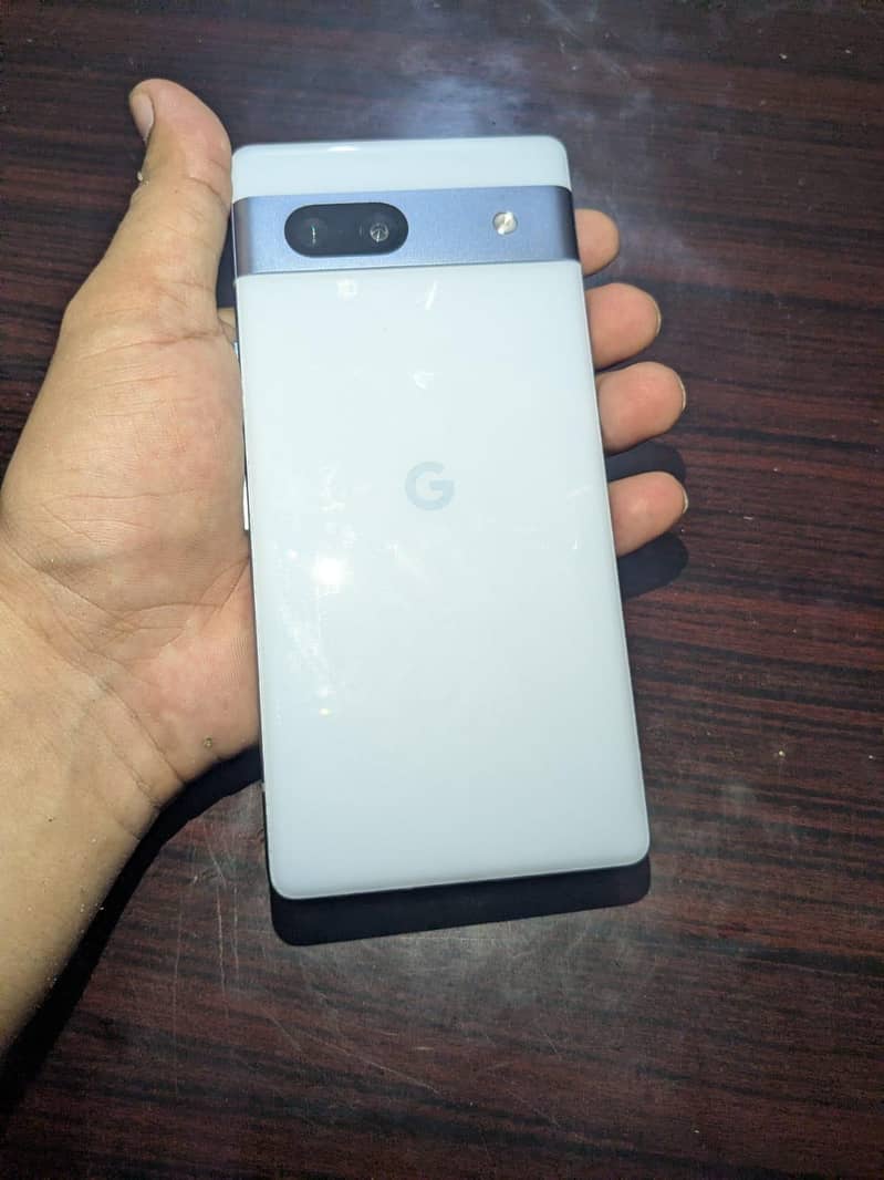 Google Pixel 7a 1