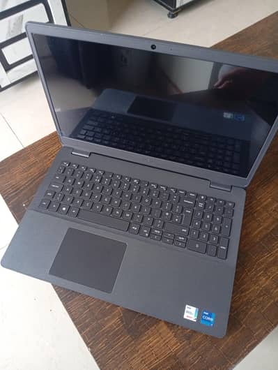 Laptop Core i7 11th Gen 15.6"Display | 16GB RAM - 256GB NVMe