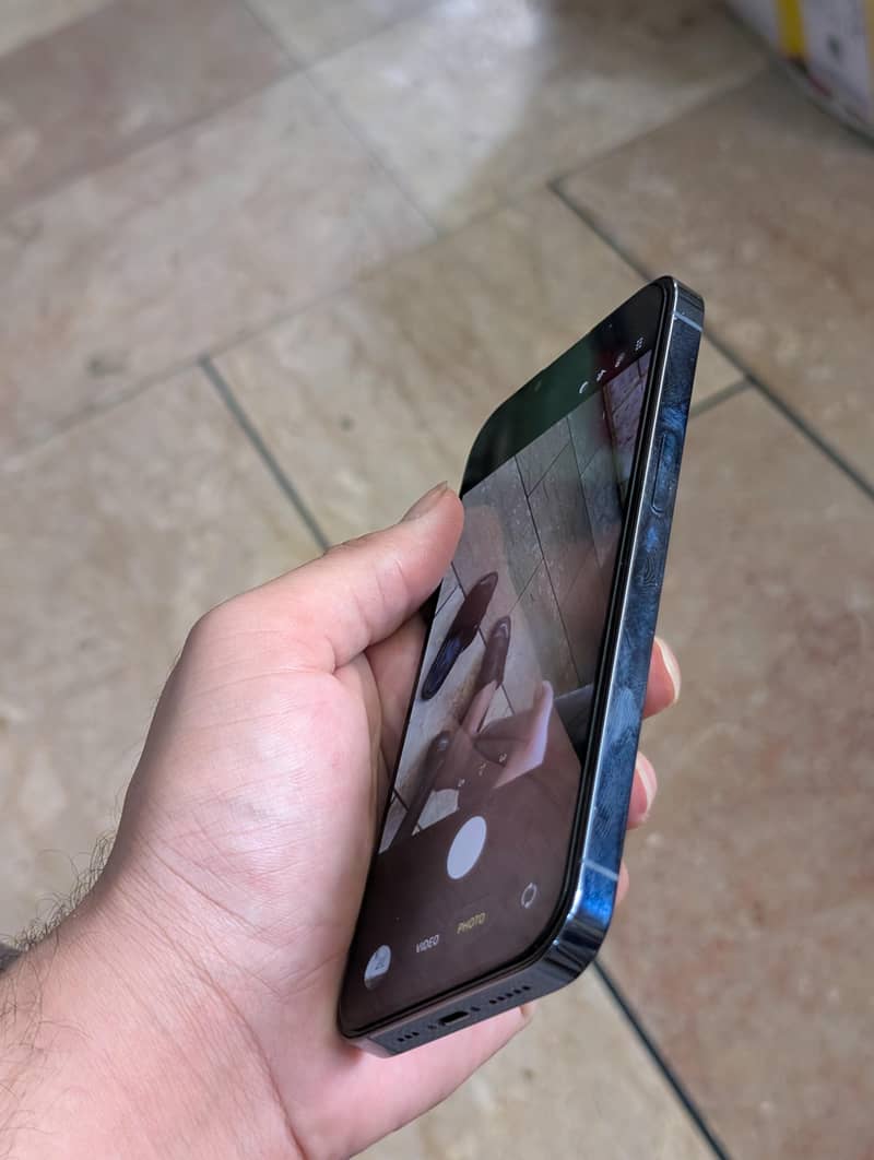 Apple iPhone 13 Pro 0