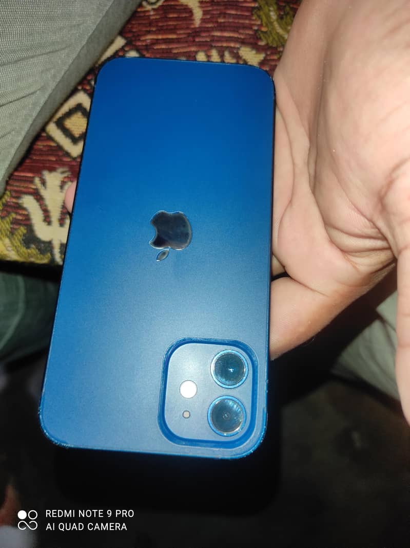 Apple iPhone 12 0