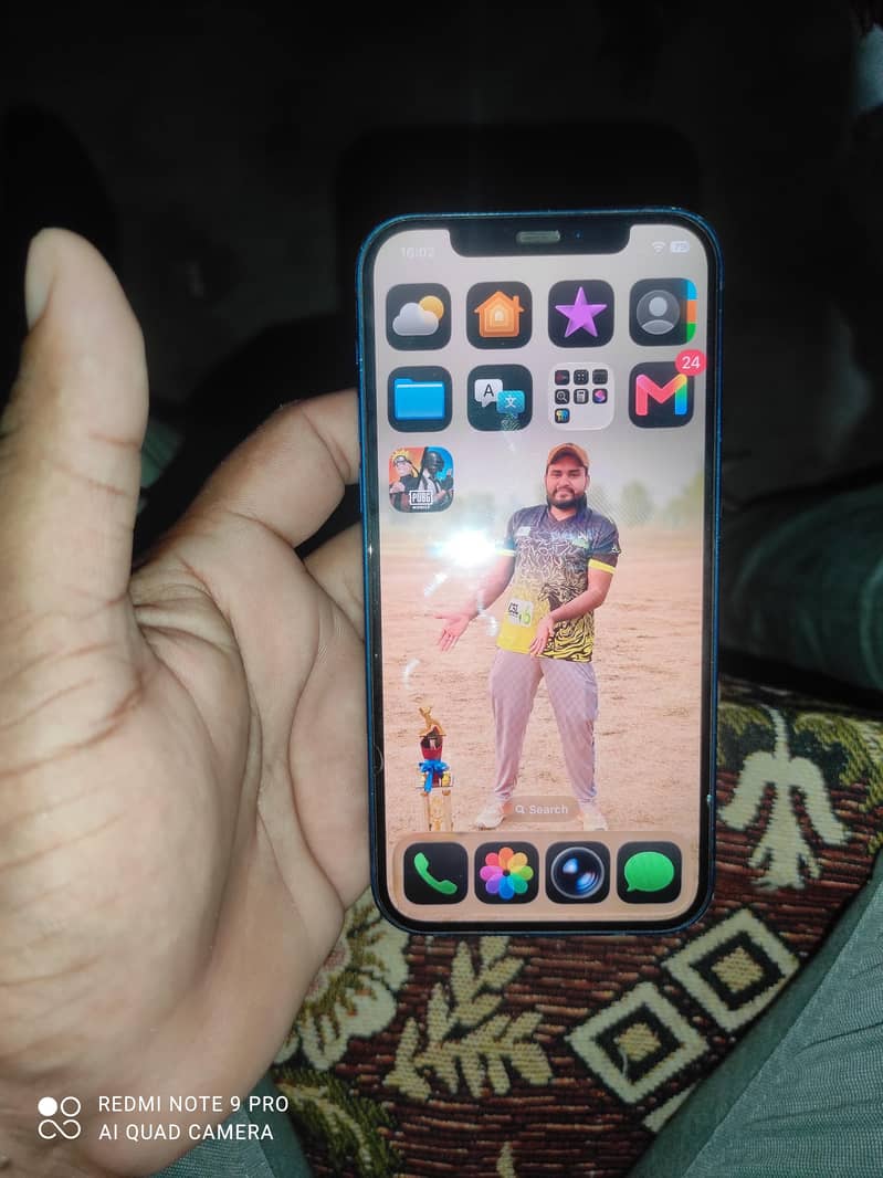 Apple iPhone 12 5