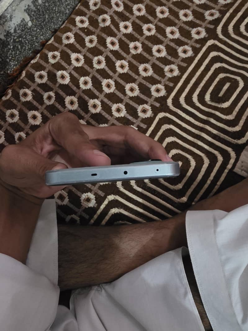 One Plus Ace 2 5G 6