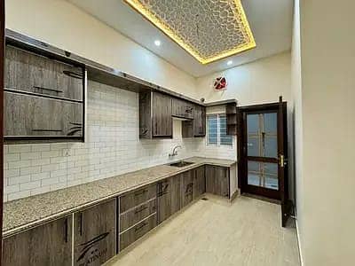 5MARLA BRAND NEW UPPER PORTION AVAILABLE FOR RENT IN NESHMAN IQBAL PHASE 2