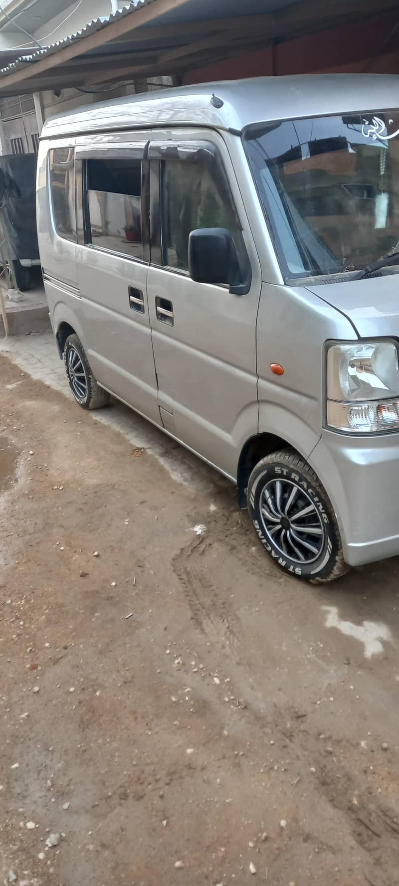 Suzuki Every 2015 1