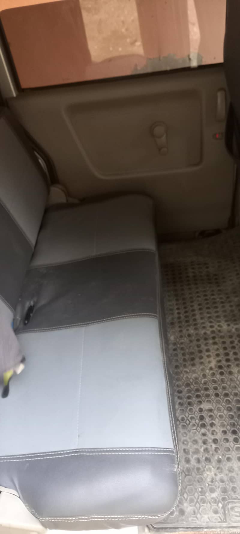 Suzuki Every 2015 3