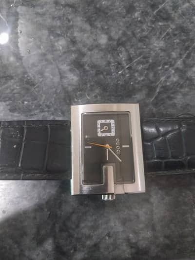 GUCCI double dial