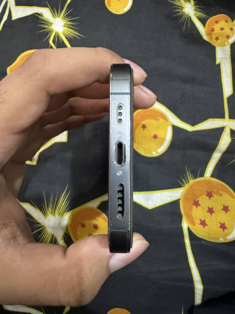 Apple iPhone 13 Pro 6