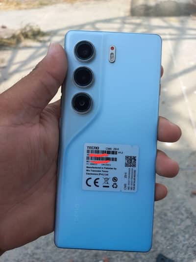 Tecno CAMON 40 Pro