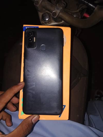 Tecno Spark 7