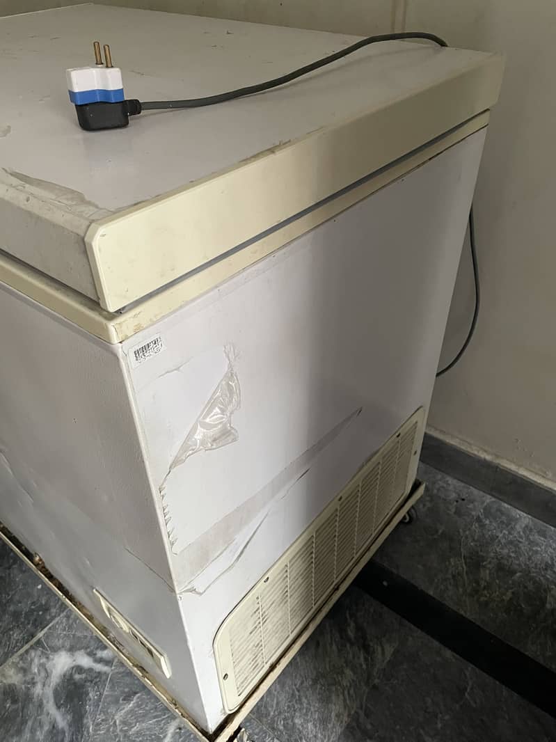 Dawlance D Freezer 2