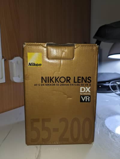 55-200mm Nikkor lens DX VR II