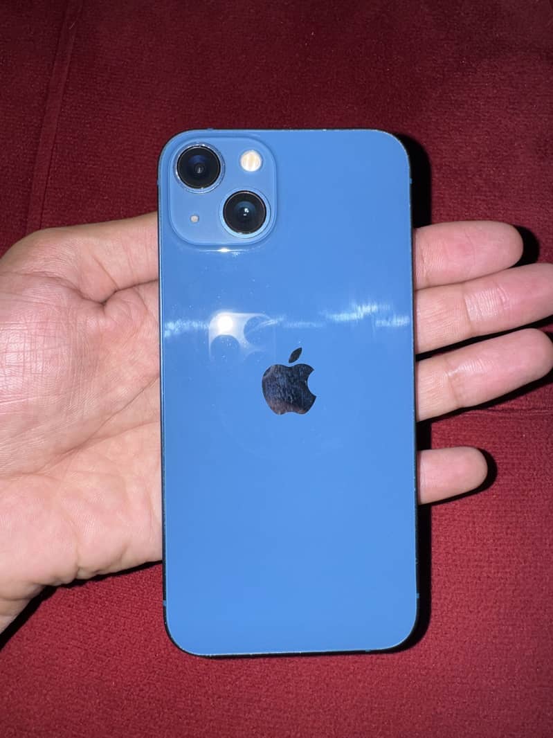 Apple iPhone 13 2